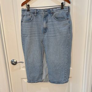 Abercrombie & Fitch Classic Blue Denim High Rise Skirt Size 31